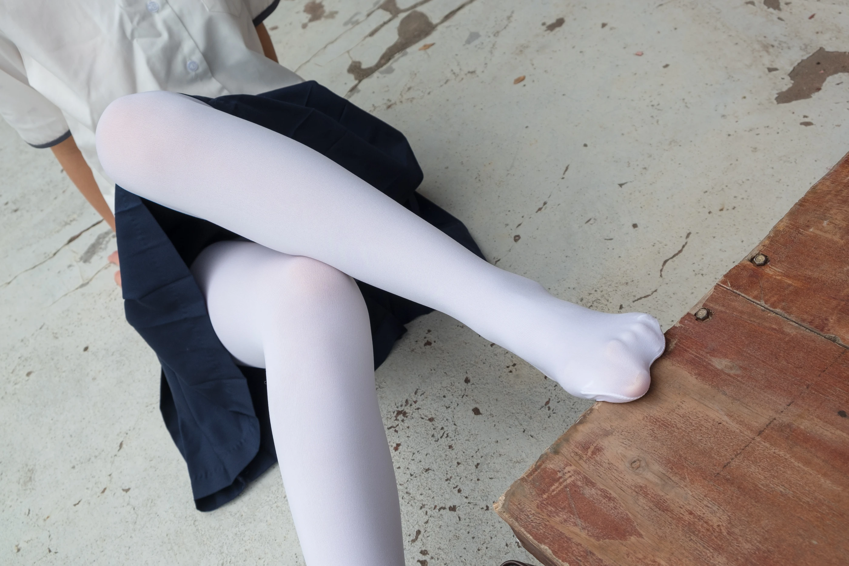森萝财团 R15-034 [102P]插图5